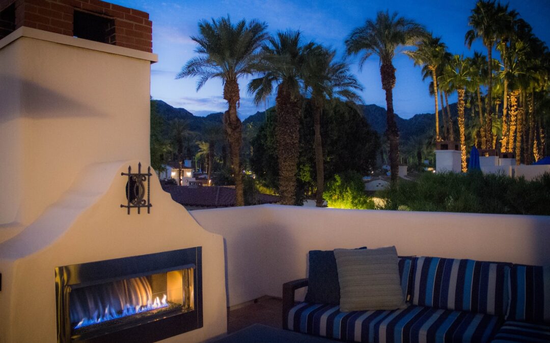 10 Backyard Design Ideas to Create an Inviting Fireside Haven